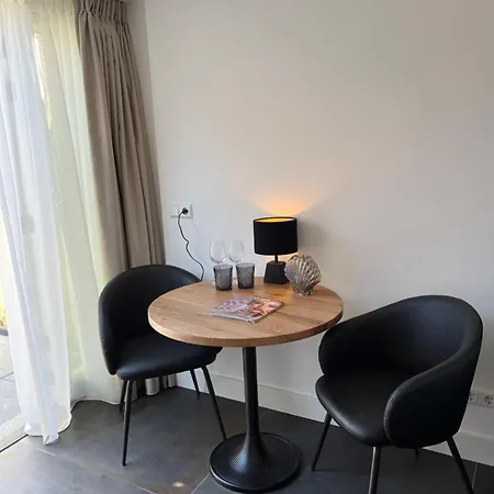 Fazantisch For 2 With Private Parking *